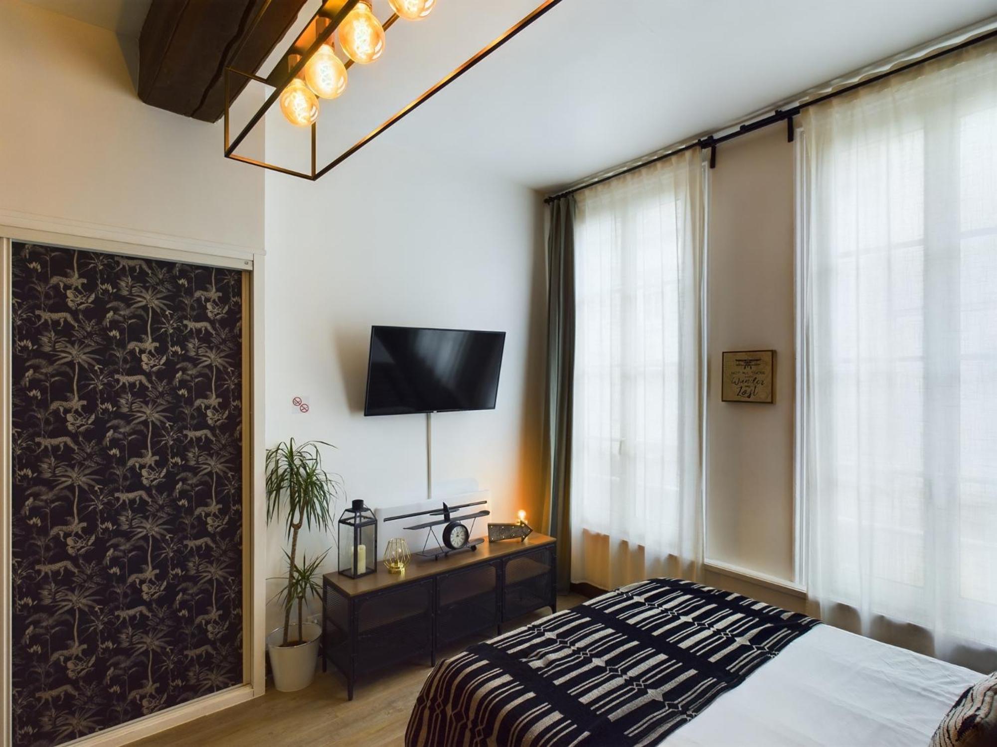 Studio Deschainets Troyes Gare Et Centre Historique Екстериор снимка
